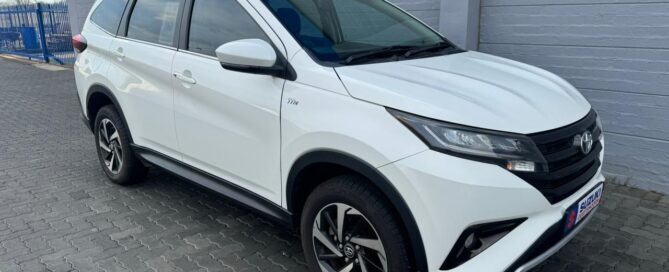 2018 Toyota Rush 1.5 S Manual6